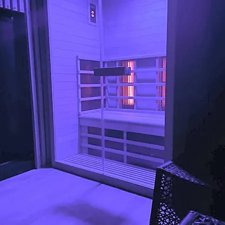 La Grenoble Jacuzzi Et Sauna Privatif