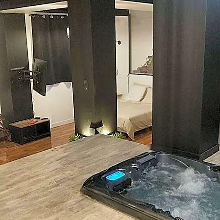 La Grenoble Jacuzzi Et Sauna Privatif Szálloda Eybens