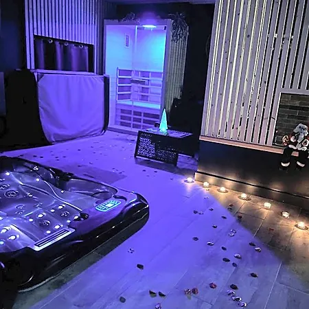 La Grenoble Jacuzzi Et Sauna Privatif * Eybens